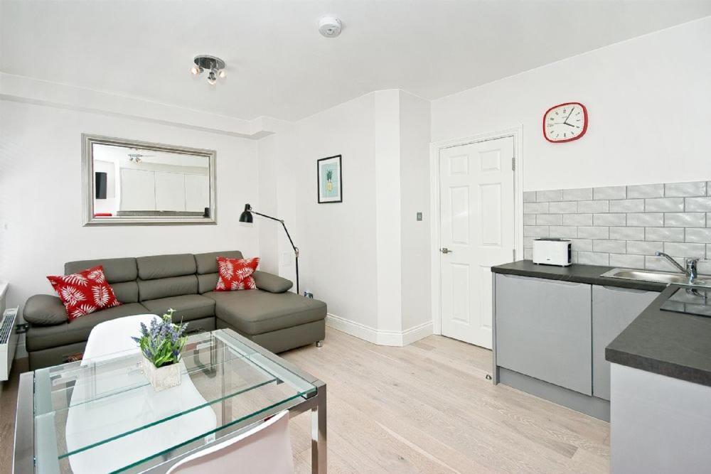 F3 Greek Street By City Living London Luaran gambar